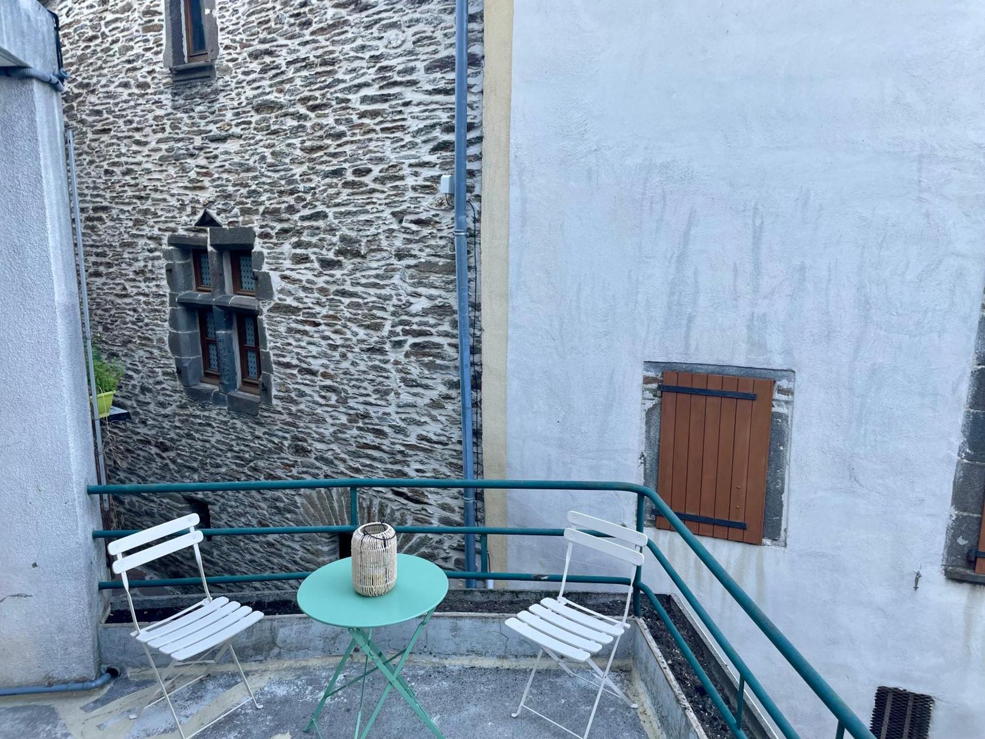Saint-Germain-de-Calberte T2 Renove Avec Terrasse Au Coeur Des Cevennes 아파트 외부 사진